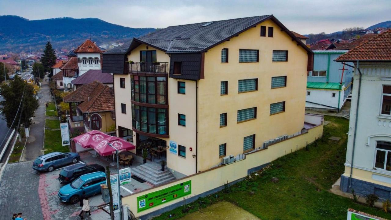 Călimăneşti Pensiunea El Ryo المظهر الخارجي الصورة